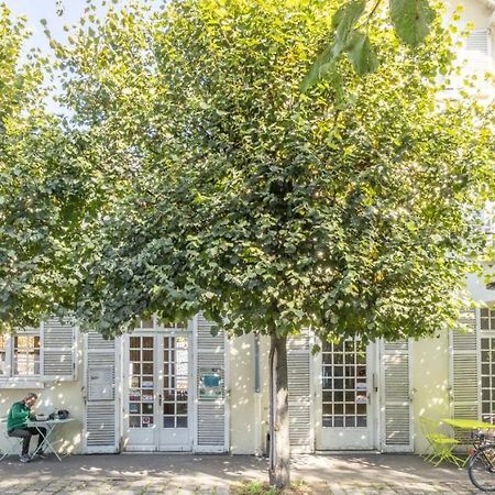 Auberge La Maison Montreau Montreuil  Exterior photo