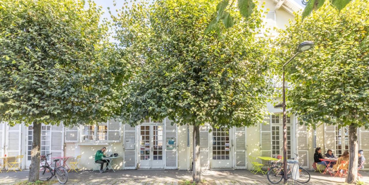 Auberge La Maison Montreau Montreuil  Exterior photo